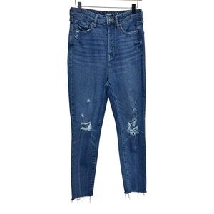 Old Navy Higher High Rise OG Straight Blue Jeans Distressed Button Fly Size 6